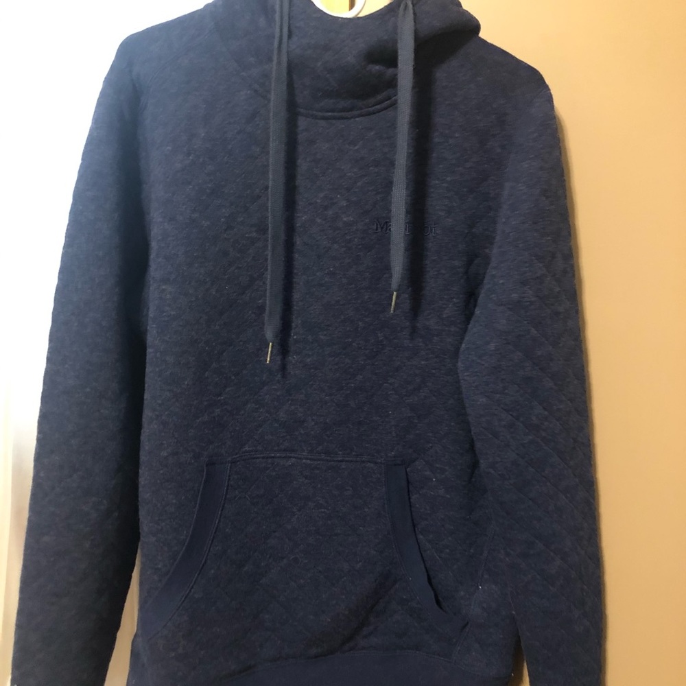 Men’s Marmot hoodie!
